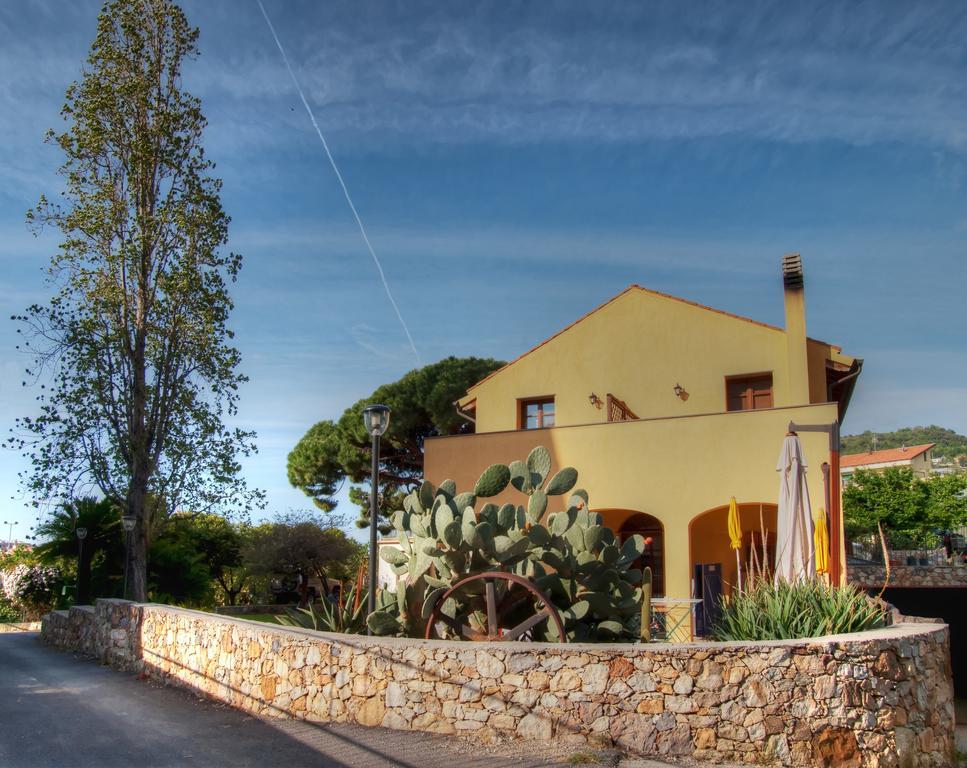 Agriturismo Ca' Di Trincia Pietra Ligure Exterior photo